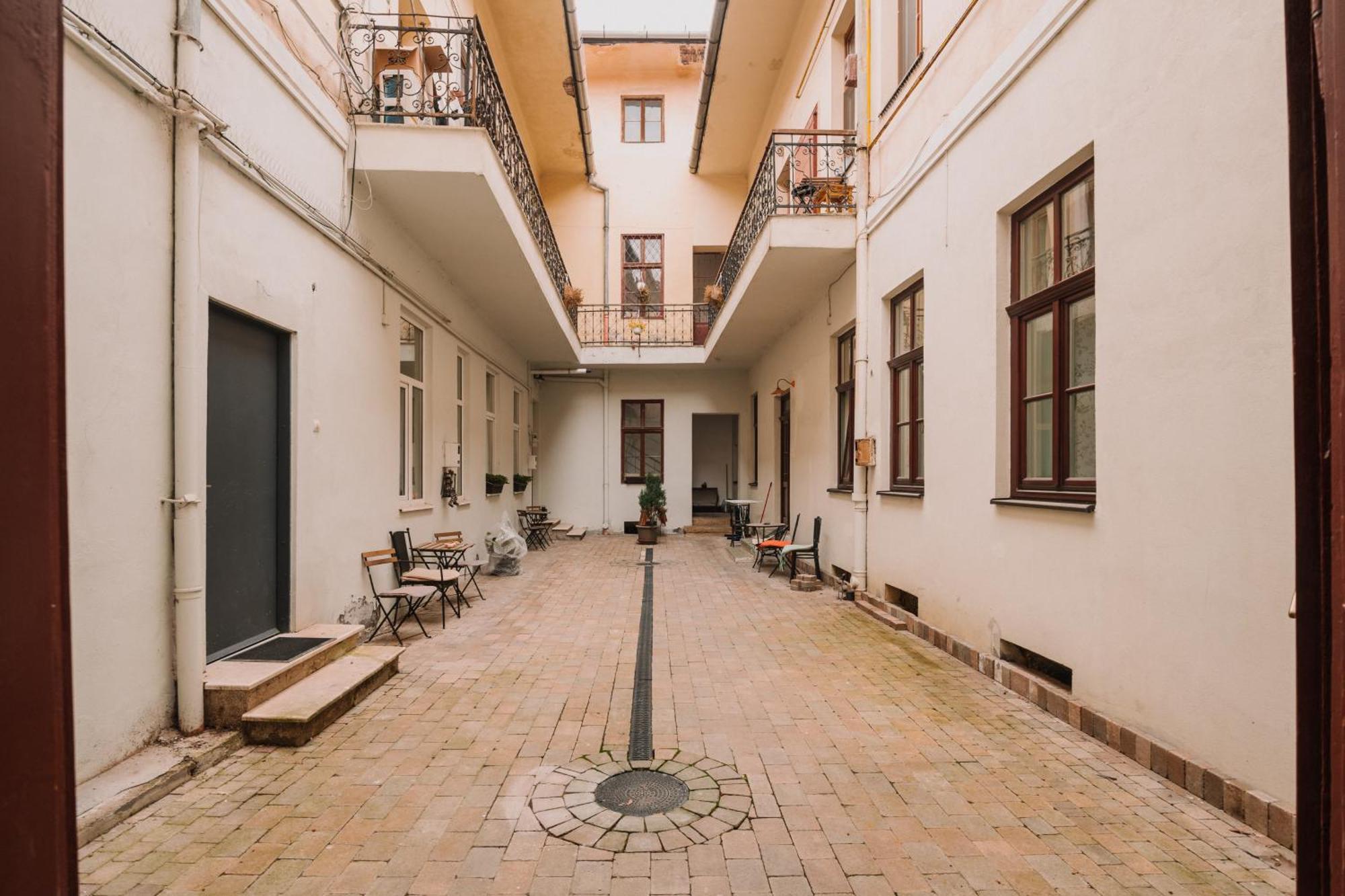 Old Town Central Apartment Cluj-Napoca Exterior photo