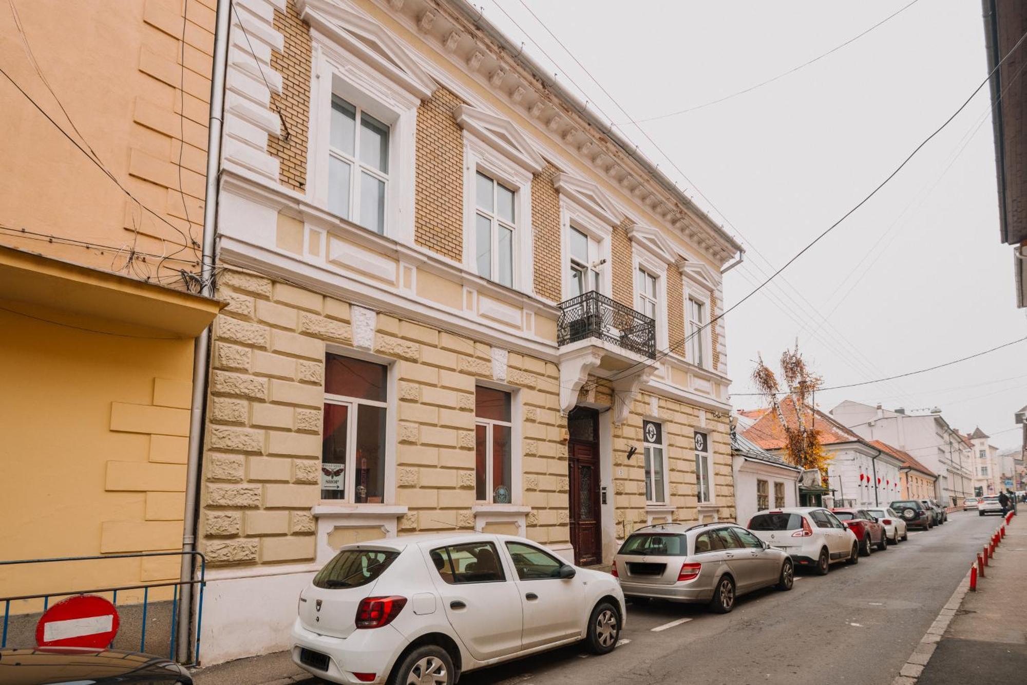 Old Town Central Apartment Cluj-Napoca Exterior photo